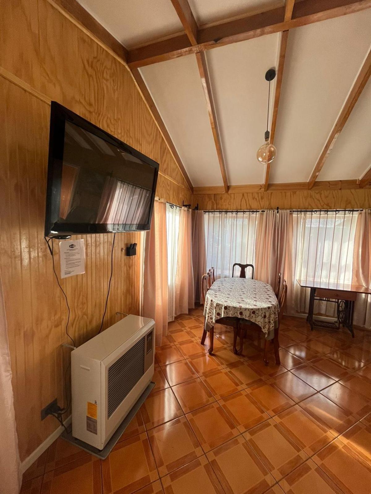 Cabanas Espanol Coyhaique Bagian luar foto