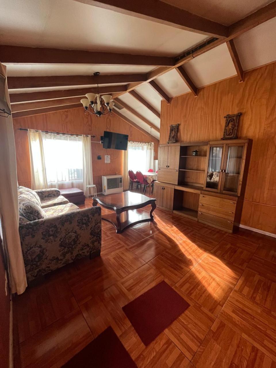Cabanas Espanol Coyhaique Bagian luar foto