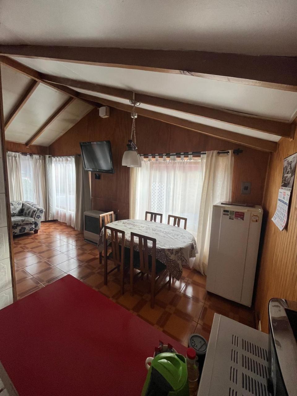 Cabanas Espanol Coyhaique Bagian luar foto