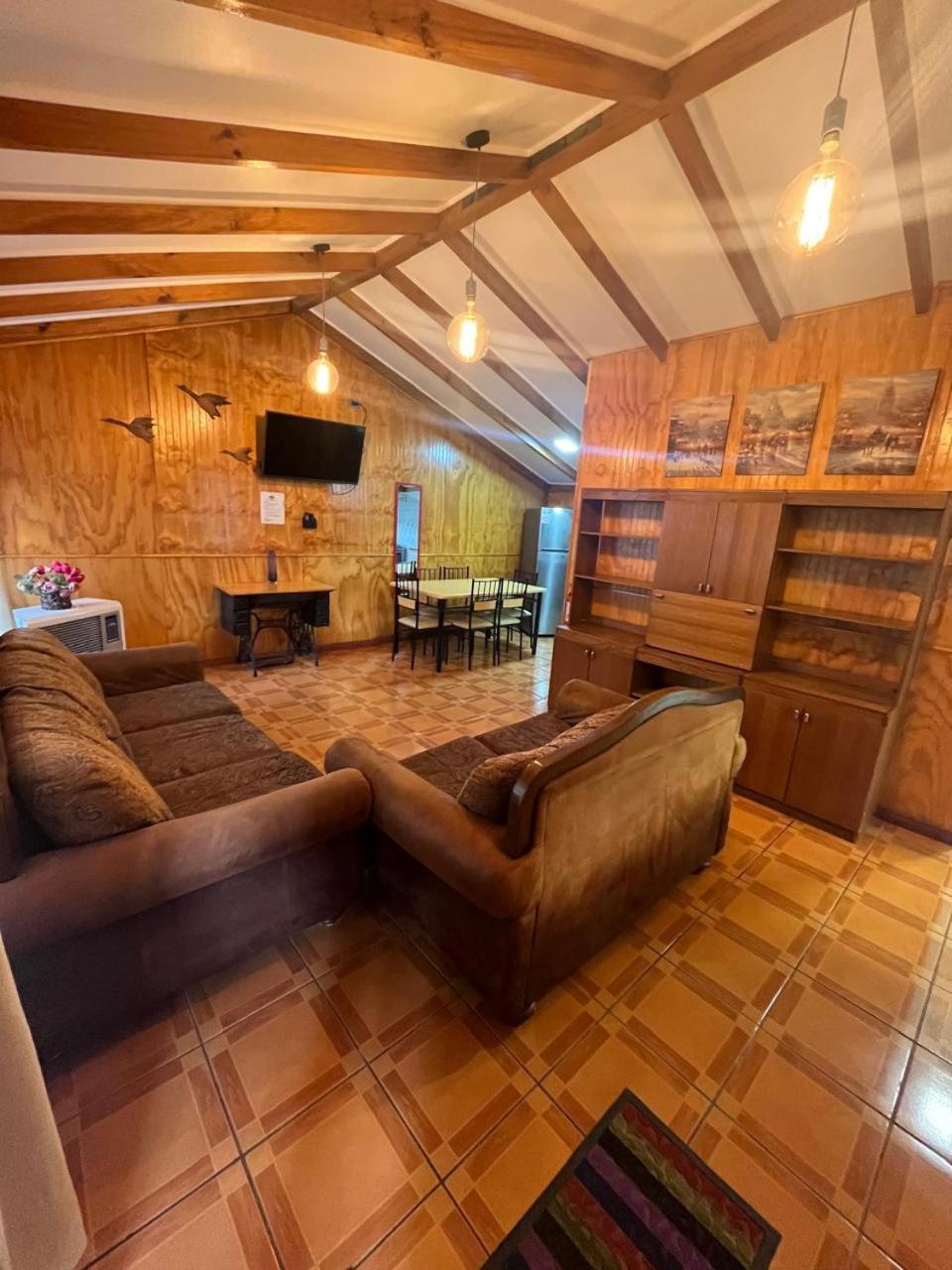 Cabanas Espanol Coyhaique Bagian luar foto