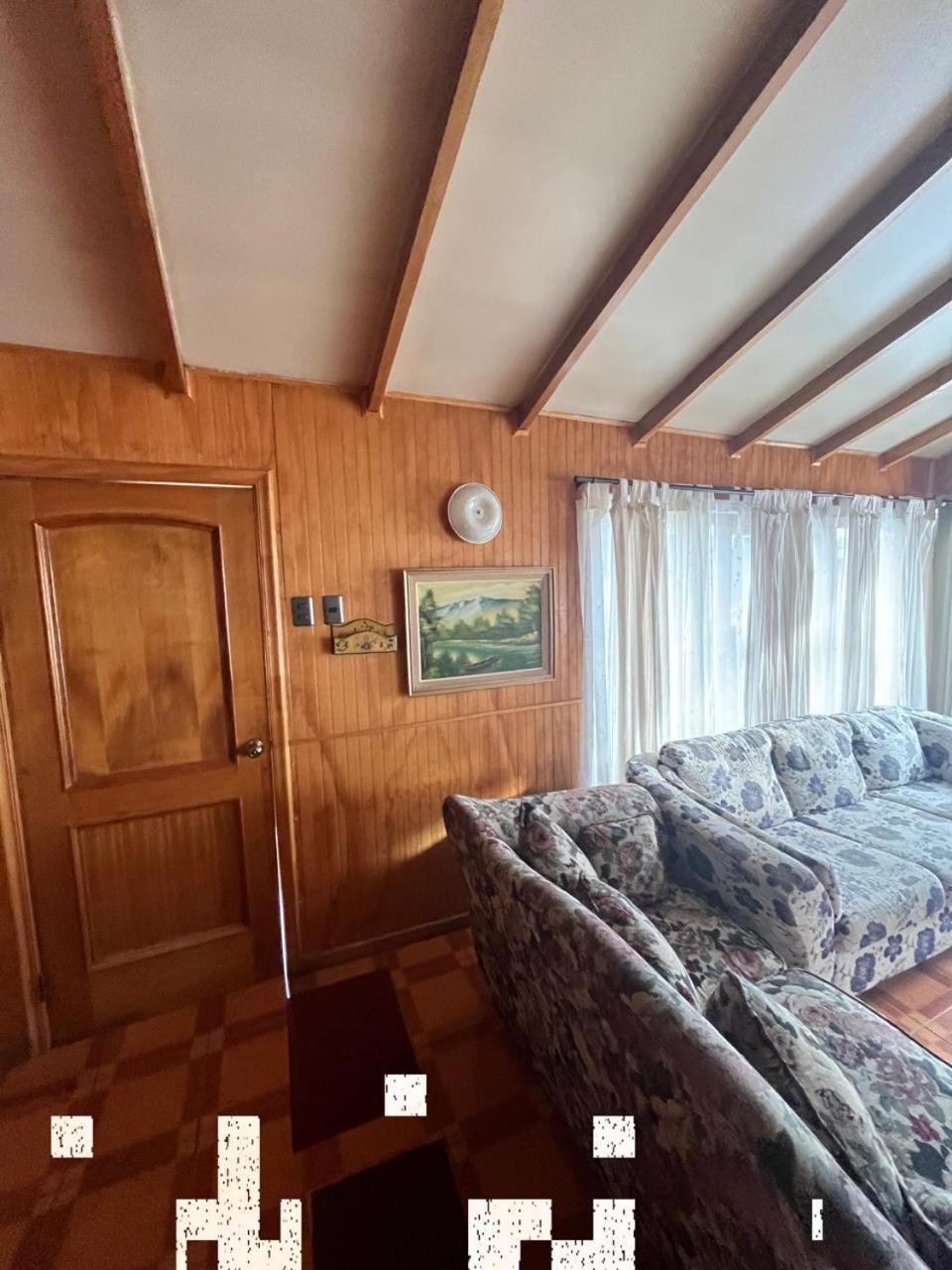 Cabanas Espanol Coyhaique Bagian luar foto