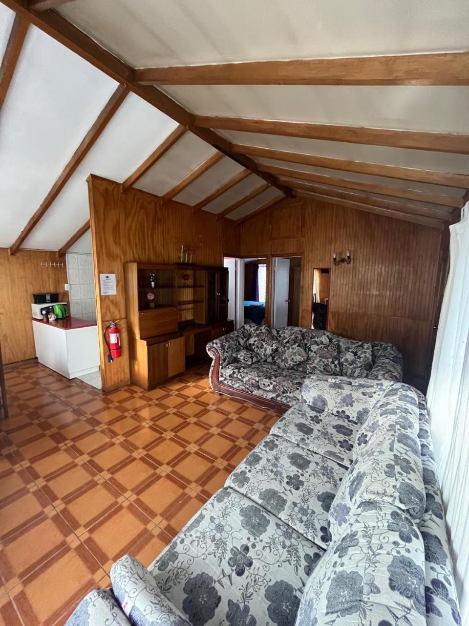 Cabanas Espanol Coyhaique Bagian luar foto