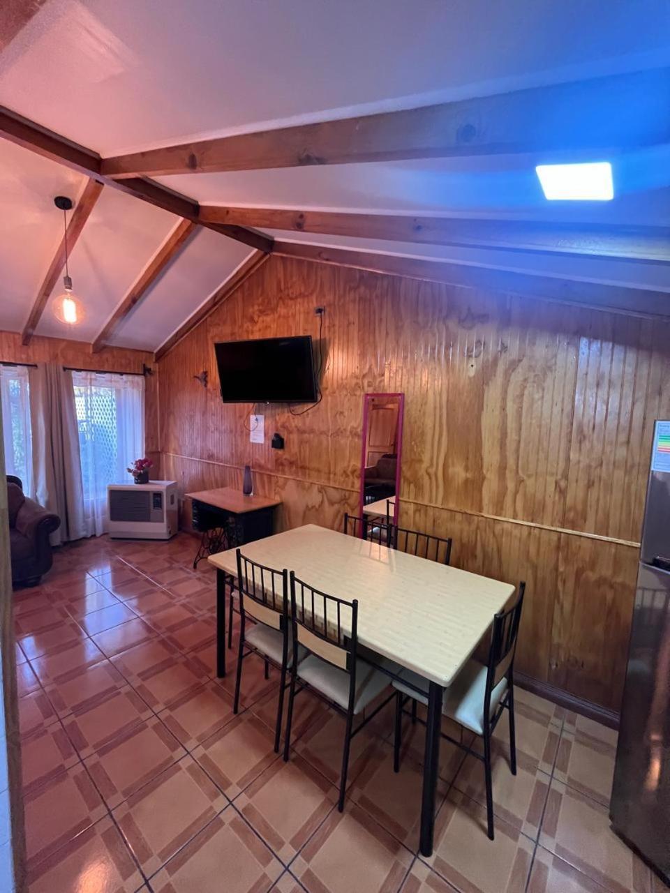 Cabanas Espanol Coyhaique Bagian luar foto
