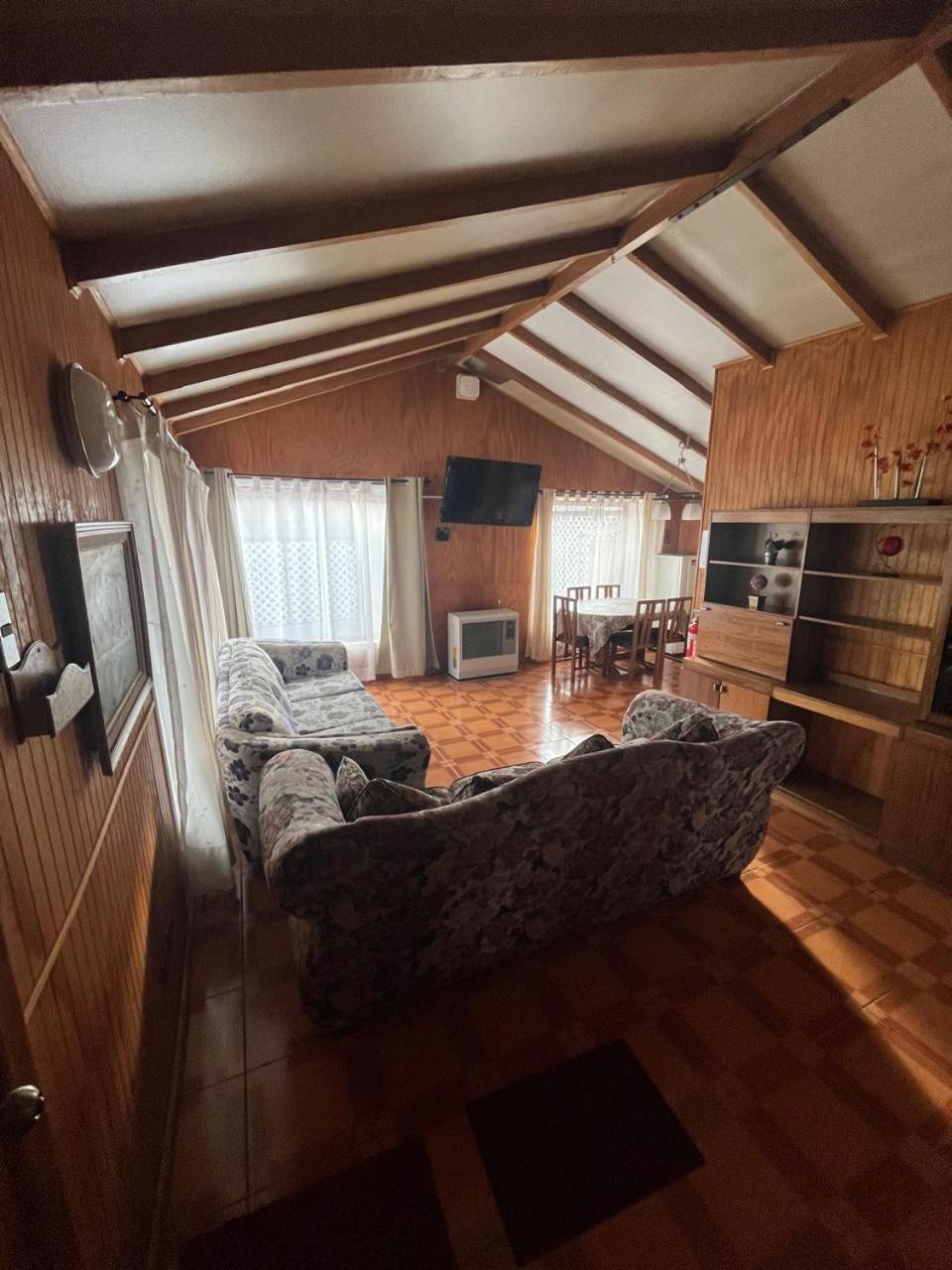 Cabanas Espanol Coyhaique Bagian luar foto