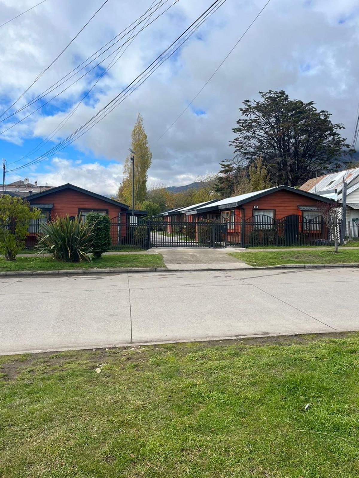 Cabanas Espanol Coyhaique Bagian luar foto